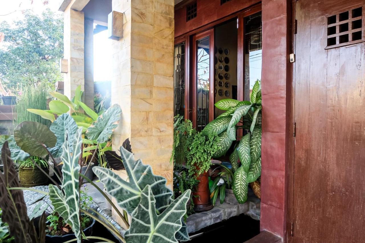 Unique Homestay 443 ジョグジャカルタ エクステリア 写真