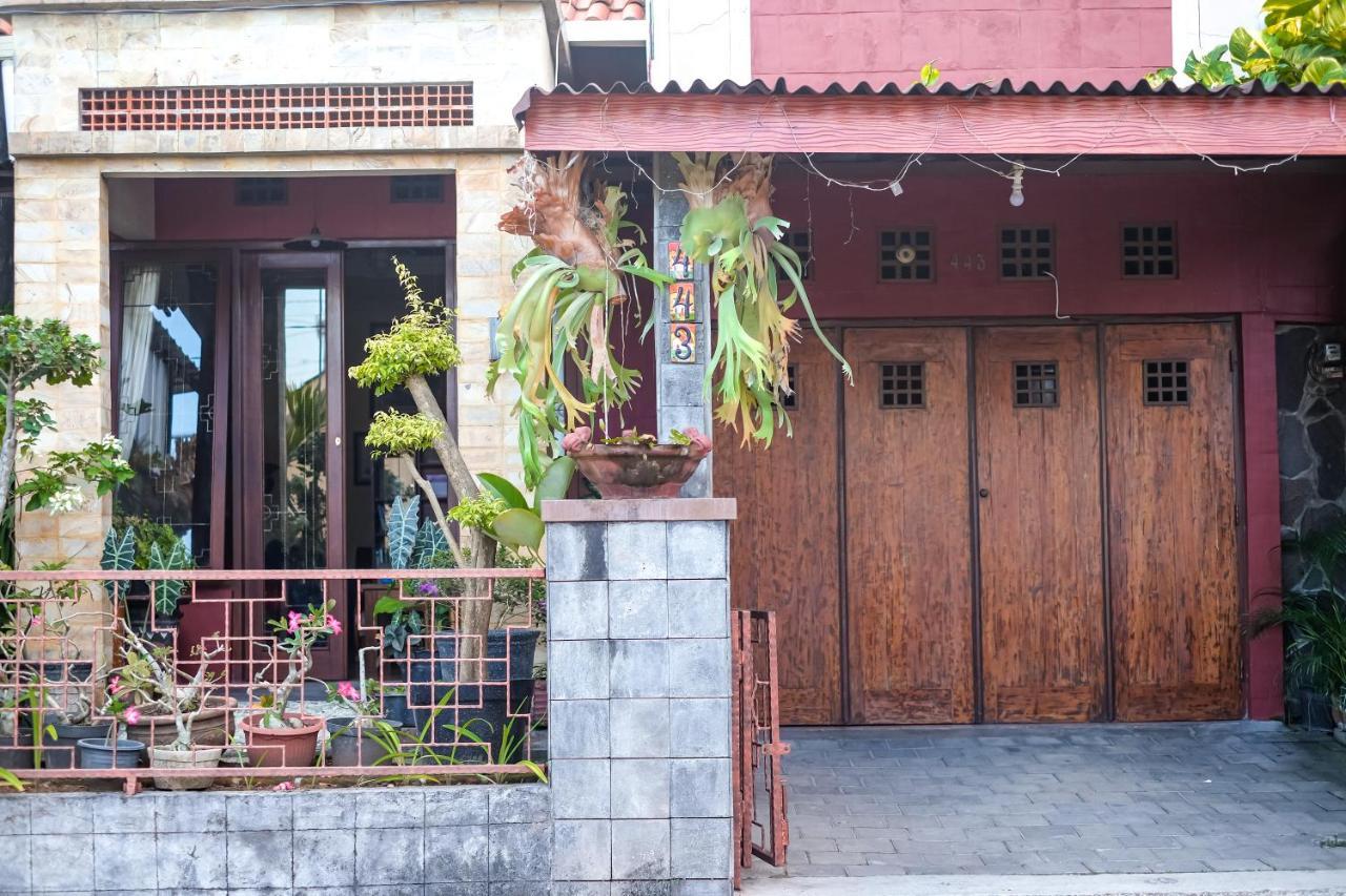 Unique Homestay 443 ジョグジャカルタ エクステリア 写真