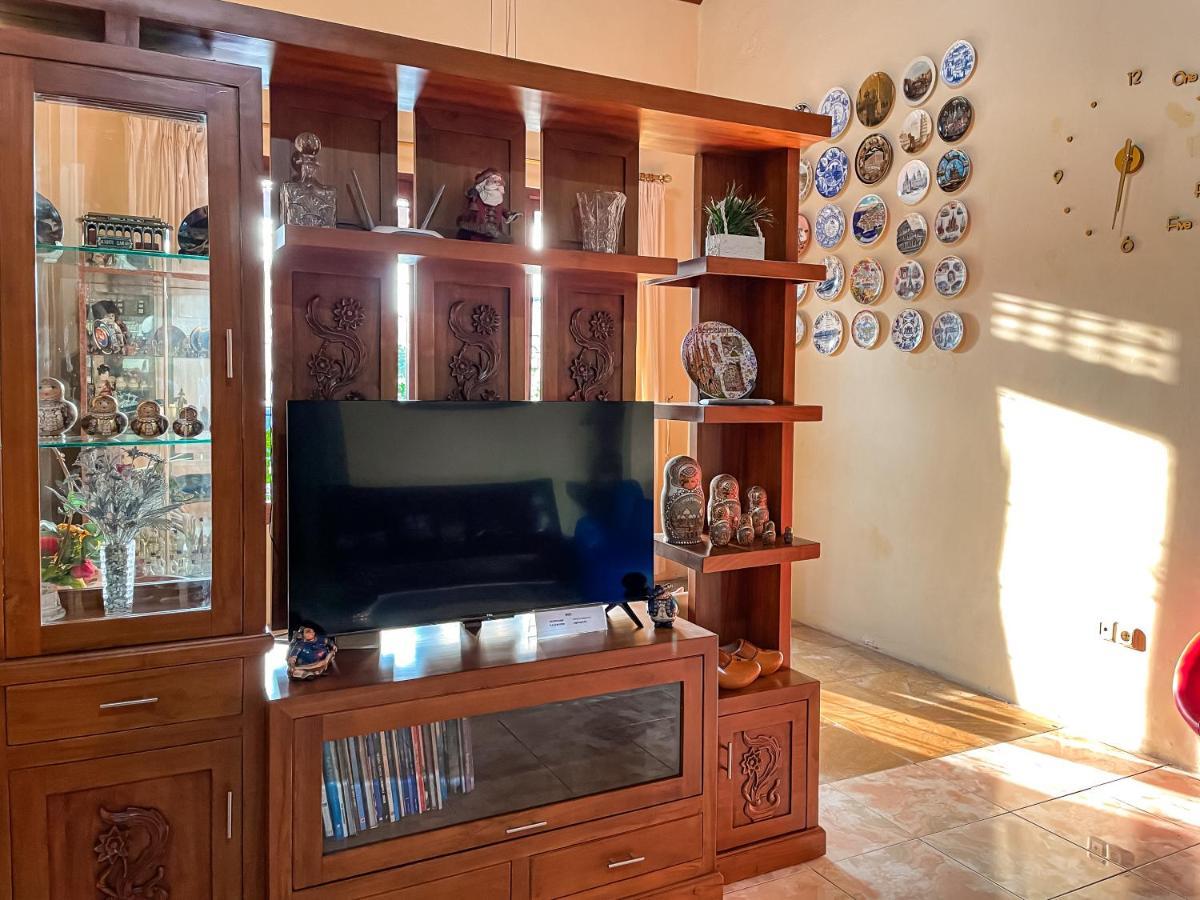 Unique Homestay 443 ジョグジャカルタ エクステリア 写真