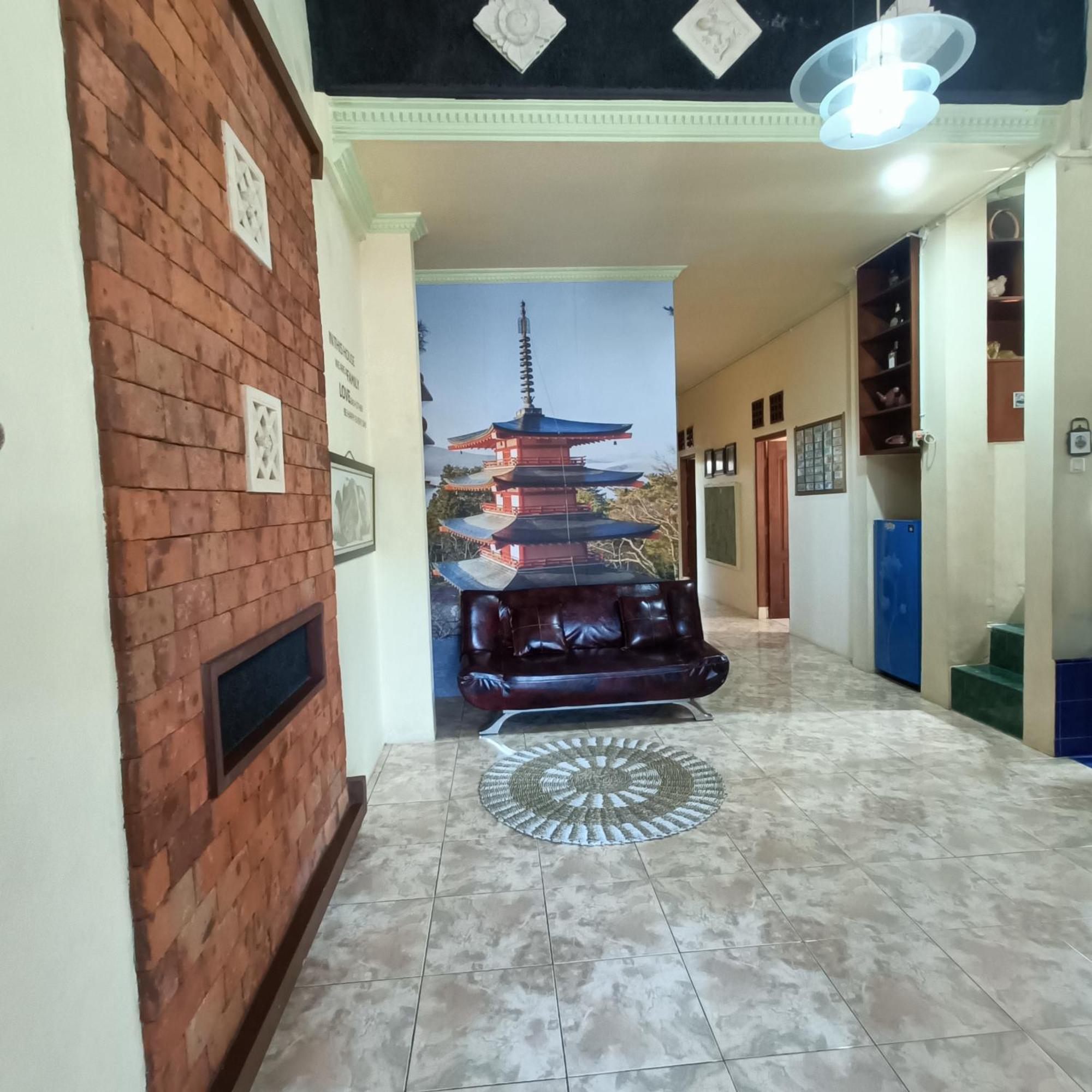 Unique Homestay 443 ジョグジャカルタ エクステリア 写真